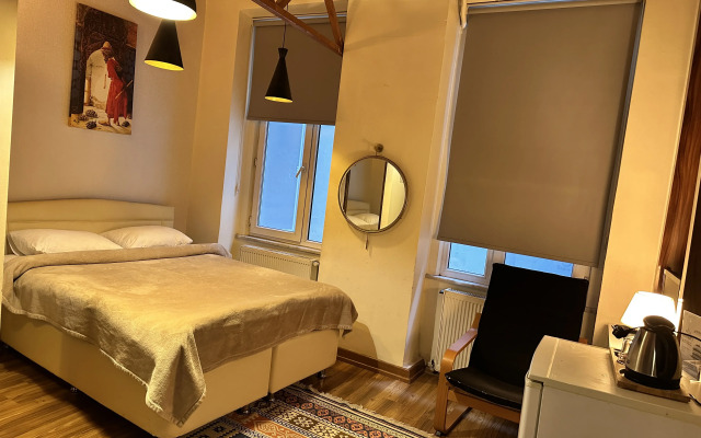 New Pera Hotel