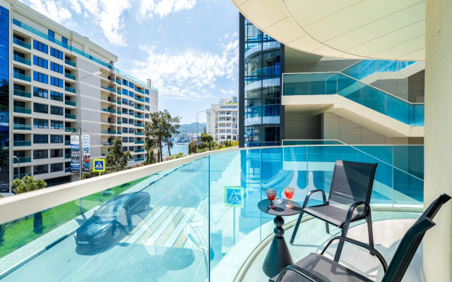 Skay Plaza 3 - So Svoim Plyazhem I Basseynom Apartments