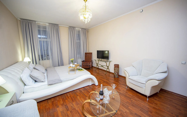 Апартаменты 4BR Apartment Next to St Isaak Cathedral