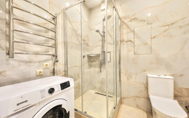 SvetlanaPark 1 Apartment