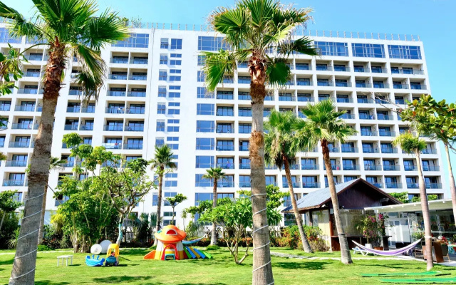 Sanya Harman Hotel - Image 3