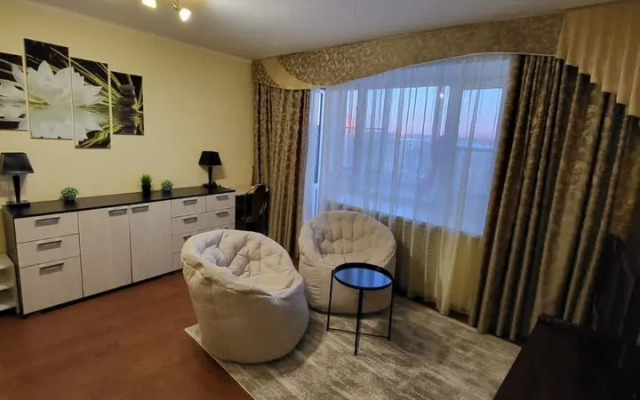 Квартира на Космонавтов 19