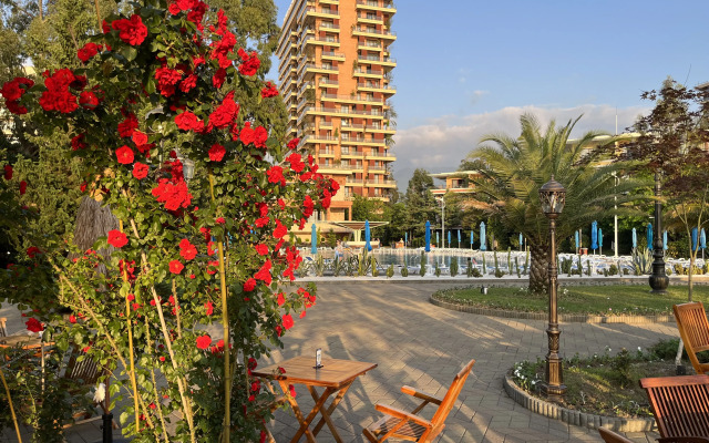 Ot Sobstvennika v Dreamland Oasis Chakvi Apartments