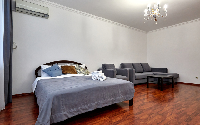 Dvukhkomnatnaya Turisticheskaya 6 Flat
