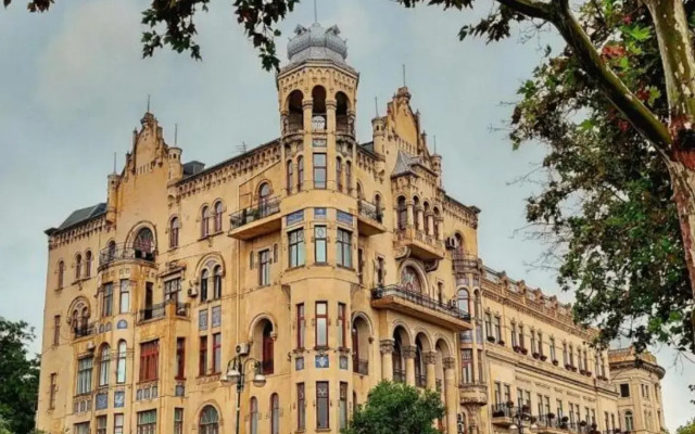 Sazeli Boutique Hotel