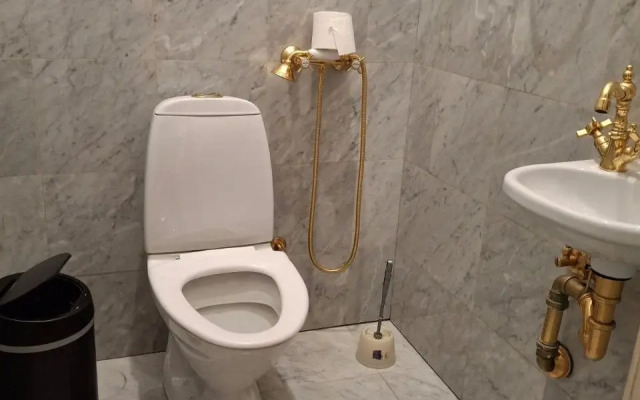 Izi Jiza Na Voskresenskoy Naberezhnoy 30 Apartments