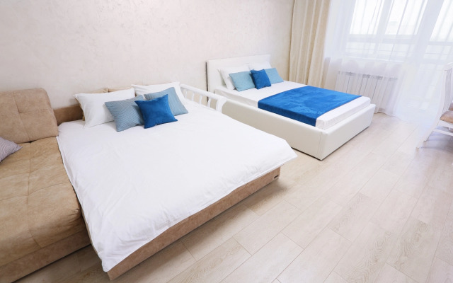 Квартира 25 Этажей Большая Двухкомнатная (70кв.м.) в доме бизнес класса