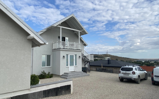 Квартира Уютная студия с видом на Феодосийскую бухту