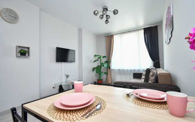 Апартаменты Напротив ТЦ Планета