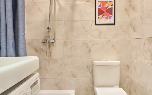 Uyutnaya studiya u metro Rasskazovka Apartments