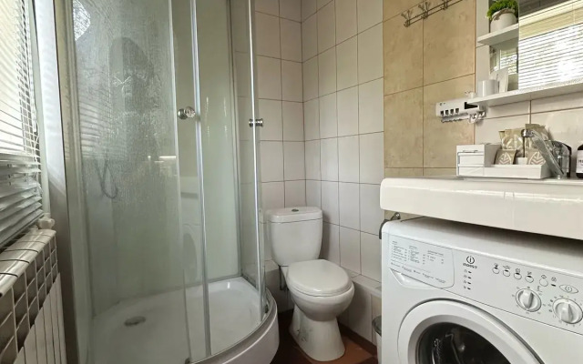 S Baney Barbekyu Zonoy I Bolshoy Besedkoy Private house