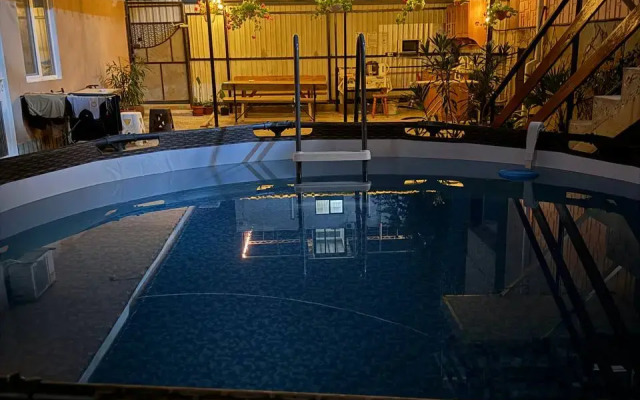Alyyans Guest House