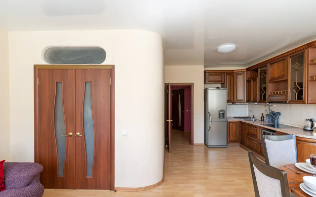 Na Avrorovskoy Flat