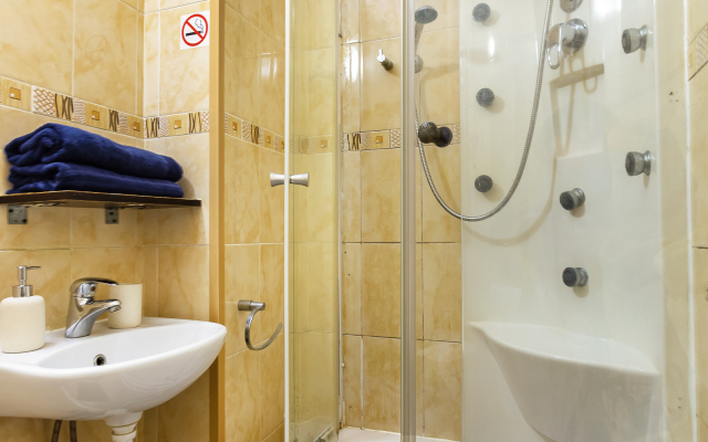 Uyutnaya Studiya Na Fermskom Shosse 32 Flat