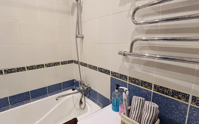 Dvukhkomnatnaya Na Ulitse Yunosti 2 Flat