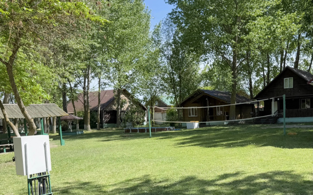 База Отдыха Лебедь