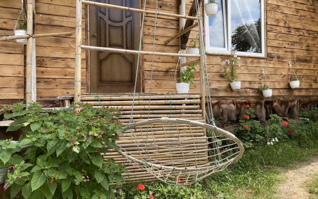Zelyonaya Private House