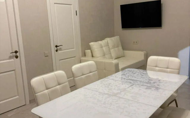 Amaro Hotel