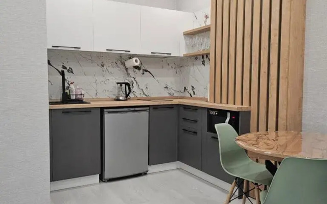Na Zavelichenskoy Ulitse 24 Flat