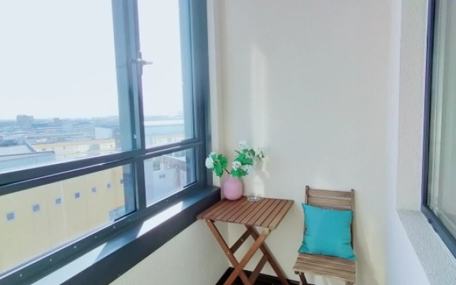 Studiya S Balkonom I Krasivym Vidom Parizh Apartments