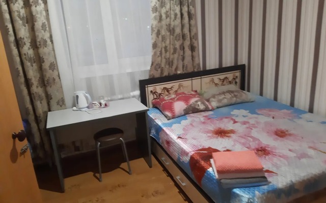 Na Lugovoy Guest house
