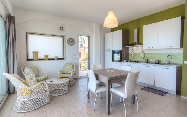 Case Vacanze Pomelia Guest House