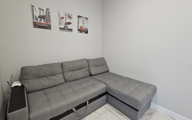 Апартаменты Уютная Студия с Бассейном в GreenPalace