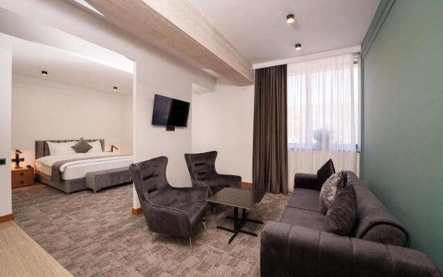 Revive Boutique Hotel
