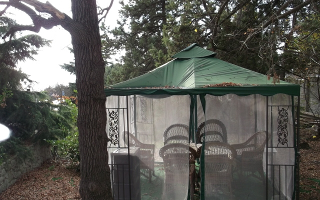 Na Shosse Alupkinskom 62V Guest House