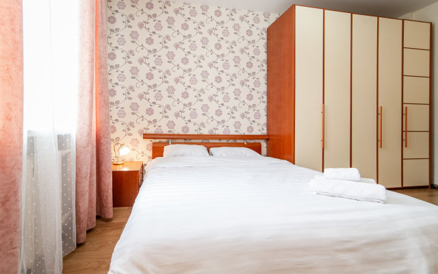 Апартаменты BelaTravel по адресу: Красная 18