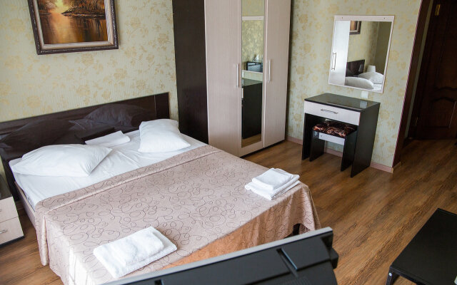 Aleksandrovskij Hotel