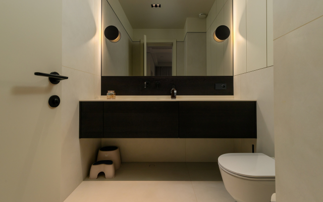 Taunkhaus v Sochi  sobstvennym Basseynom Apartments