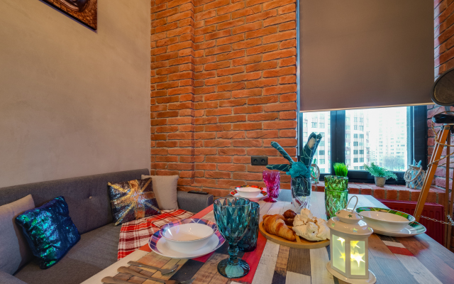 Dvukhurovnevnevye Loft V Tsentre Moskvy Apartments