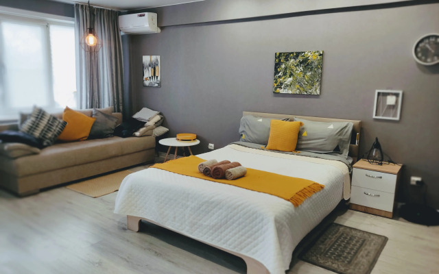 Solnechnaya Studiya Irina Apartments