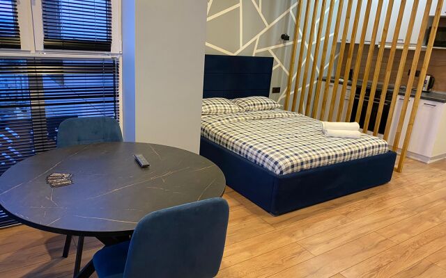 Na prospekte Oktyabrya 38 Apartments
