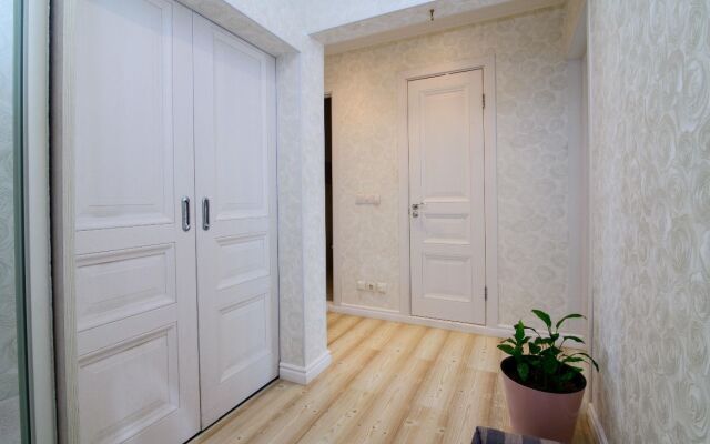 Апартаменты Трехкомнатная в центре города по ул. Ленина