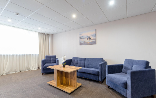 Hotel Mayak