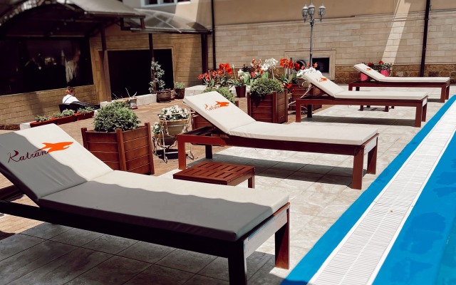 Katran Hotel