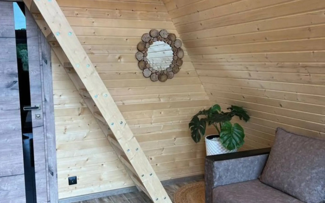 Частный дом На первой береговой линии с видом на озеро