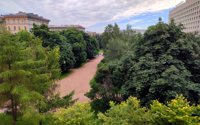 Na Chernyshevskogo Apartments