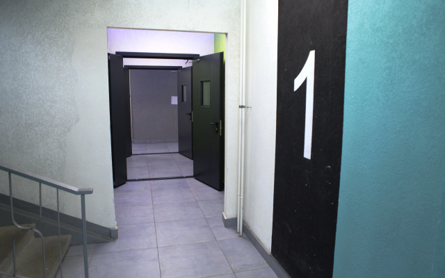 Apartamenty DLH - Trehkomnatnye u dendroparka Sinagina