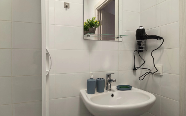 Квартира Около метро Лесная