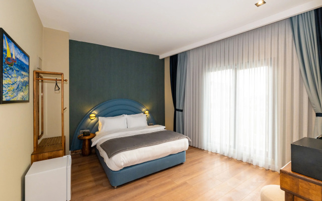 Nenessa Airport Hotel