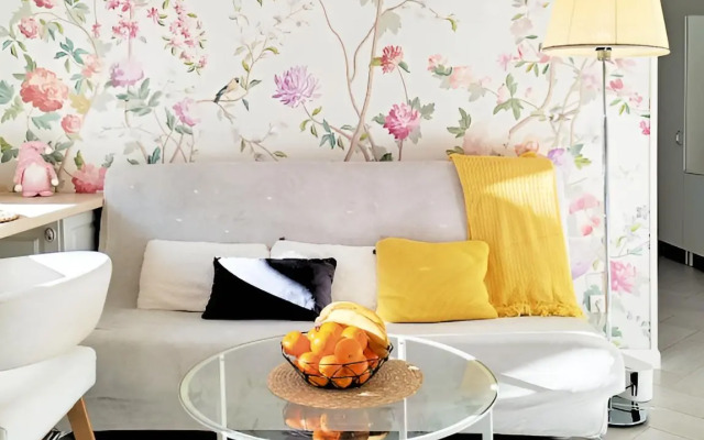 Квартира Цветы и Птицы