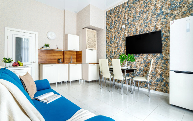 S Sobstvennym Dvorikom Ot Home Group Apartments Apartments