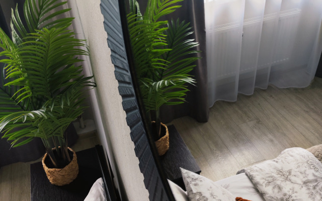 Квартира 2комнатная Левый  Берег у М4 6спал Мест