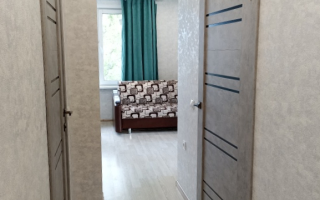 Odnokomnatnaya Ryadom S Zhd Vokzalom Flat