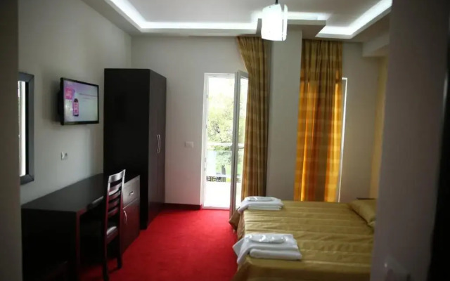 Pogradeci Hotel