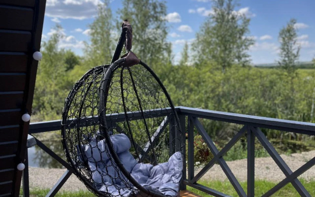 Глэмпинг Bri Village