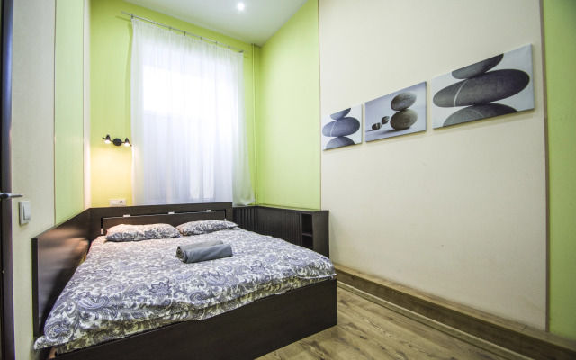 Апартаменты на Энгельса 28